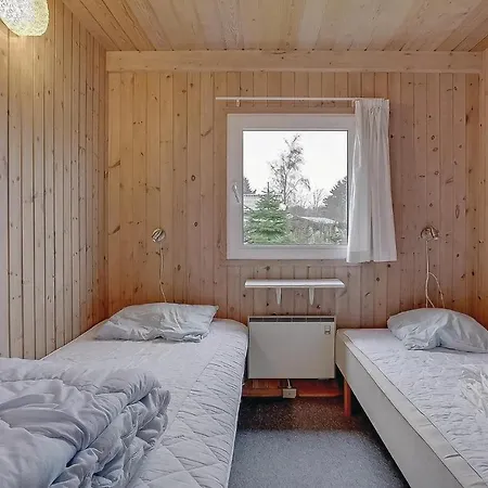 Сasa de vacaciones Four Bedroom Holiday In Sydals Sønderborg